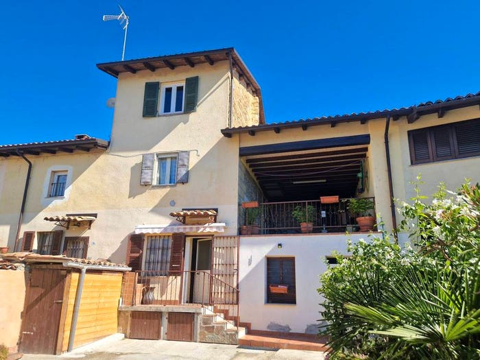 Casa con 5 locali in vendita in Via Roma, Centro, Grazzano Badoglio