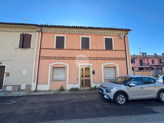 Casa trilocale in vendita in Sda Nazionale Flaminia, Cuccurano Carrara, Fano
