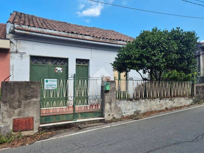 Casa bilocale in vendita in Via Giuseppe Mazzini, Centro, Milo