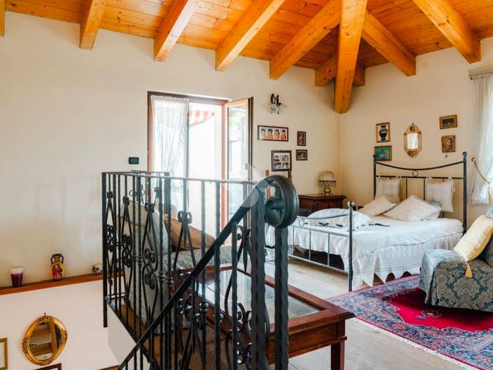 Appartamento con 5 locali in vendita in Frazione Ravazzone, Centro, Mori