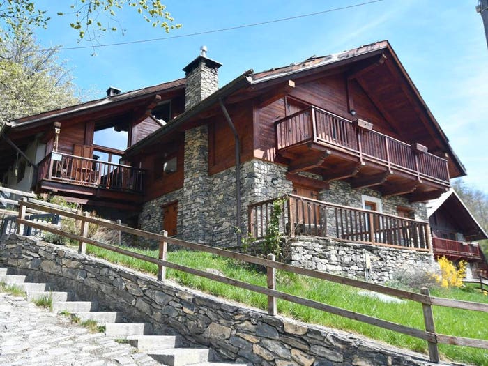 Appartamento quadrilocale in vendita in Borgata Pre Richard, Bardonecchia