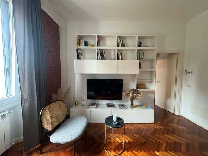 Appartamento trilocale in affitto in Via Giuseppe Ripamonti, Vigentino Fatima, Milano