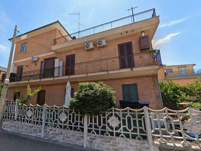 Appartamento trilocale in vendita in via lorenzo nerucci, Acilia, Roma