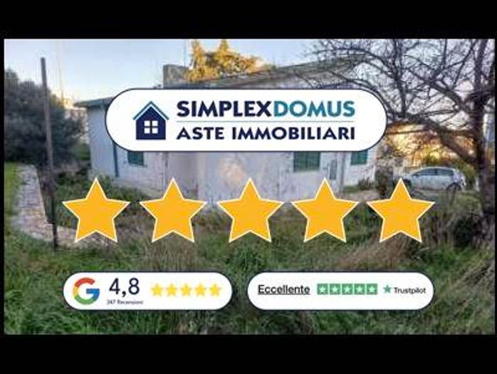 Appartamento trilocale in vendita in Via Salvatore, Centro, Matera