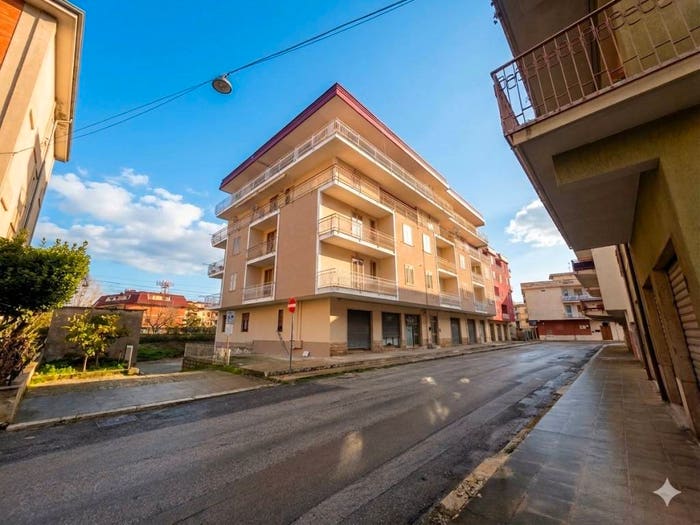 Appartamento con 6 locali in vendita in Via dei Sanniti, Centro, Bojano