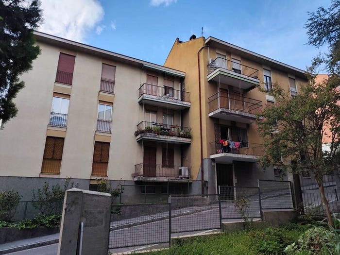 Appartamento quadrilocale in vendita in Via Giuseppe Maria Bernini, Panoramica, Brescia