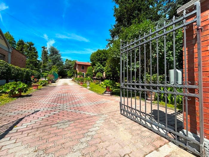 Casa con 6 locali in vendita in Via Sinistra Guerro, Centro, Castelvetro di Modena