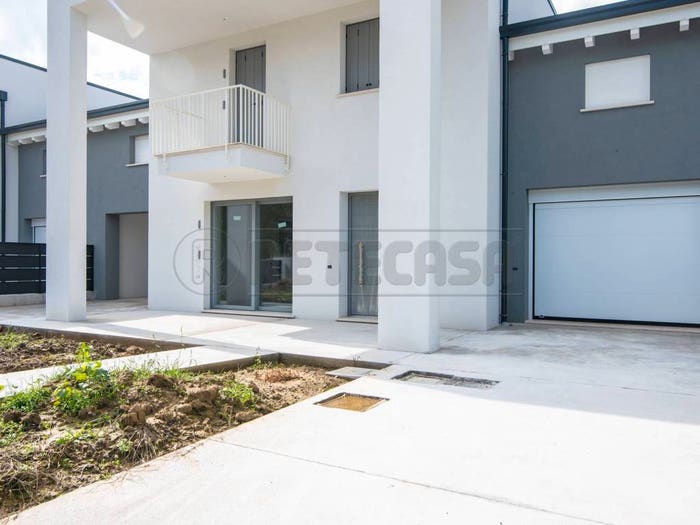 Casa con 6 locali in vendita in Via Villarappa, Centro, Santa Giustina in Colle