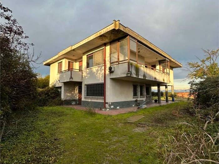 Casa con 6 locali in vendita in STRADA PROVINCIALE, Garbagna Novarese