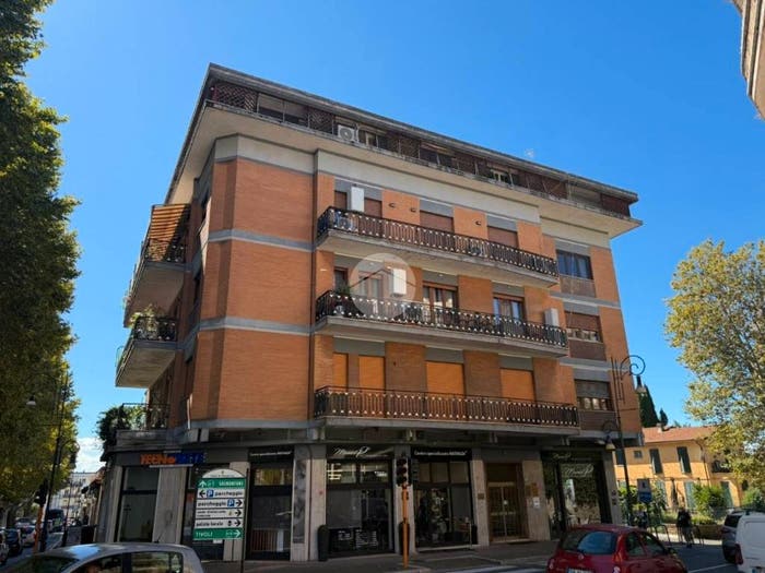Appartamento trilocale in vendita in Via Pedemontana, Centro, Palestrina