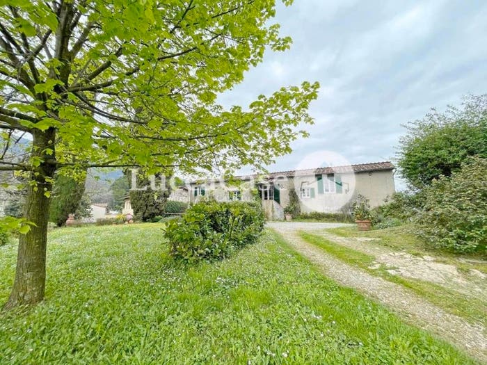 Casa con 6 locali in vendita in Via di Vicopelago, Massa Pisana Vicopelago, Lucca