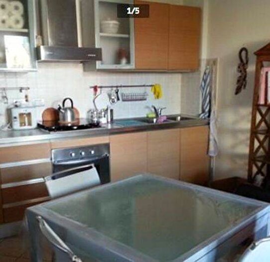 Appartamento bilocale in vendita in Viale Piceno, Baia Metauro, Fano
