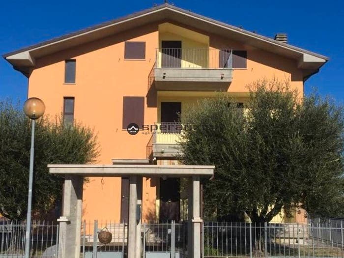 Appartamento trilocale in vendita in VIA RIPATONDA, Sant'Ippolito