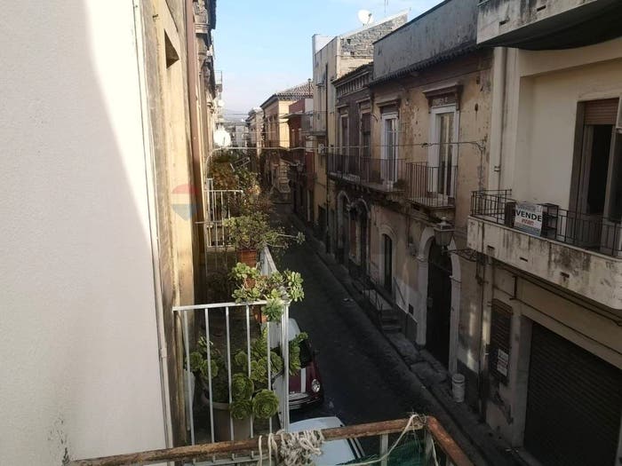 Appartamento trilocale in vendita in Via Roma, Centro, Misterbianco