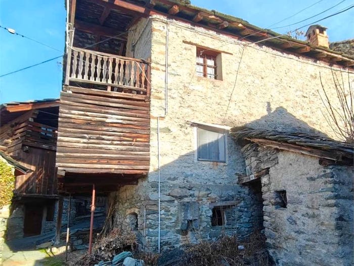Casa quadrilocale in vendita in Fraz Curien, Brusson
