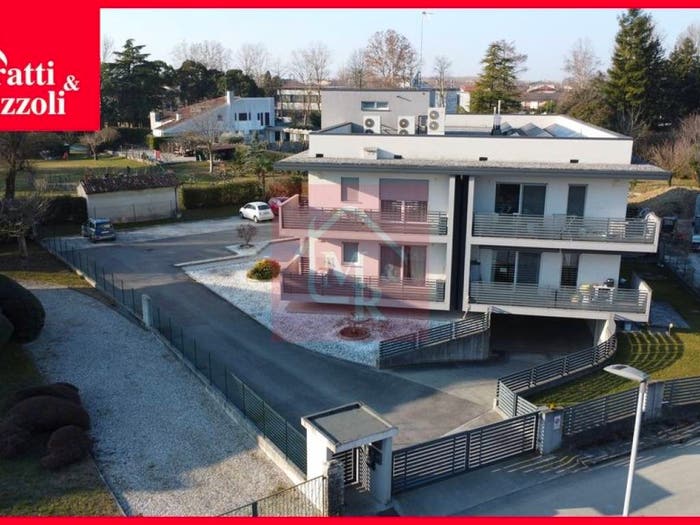 Appartamento trilocale in vendita in Via Divisione Julia, Centro, Cervignano del Friuli