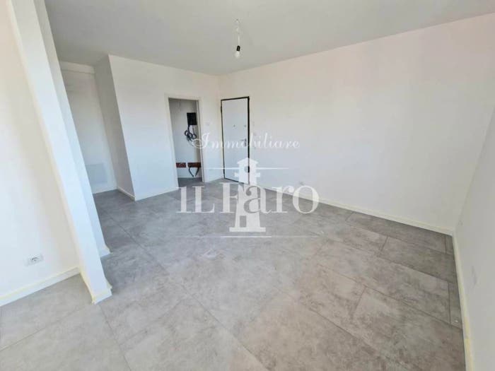 Appartamento trilocale in vendita in Via delle Viole, Centro, Campi Bisenzio