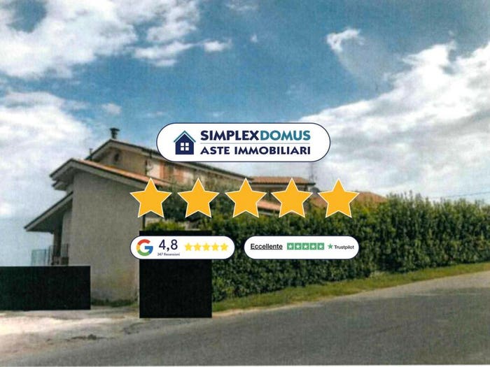 Casa con 5 locali in vendita in CONTRADA LARCIANO, Monte Vidon Corrado