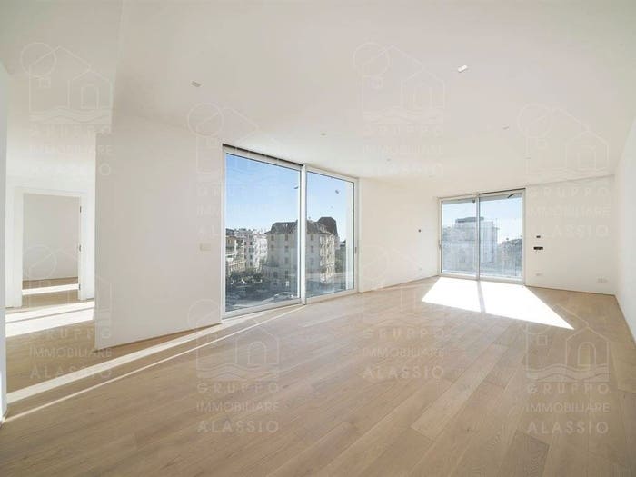 Appartamento trilocale in vendita in Via Adelasia, Collina Centrale Parco Fuor del Vento, Alassio