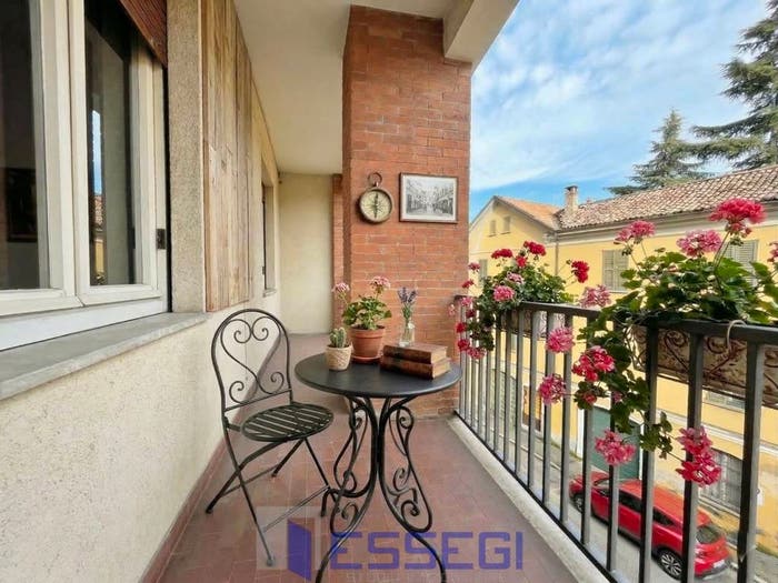 Appartamento trilocale in vendita in Corso Giovan Battista Bartesaghi, Centro, Erba