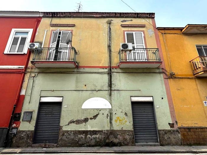 Casa con 6 locali in vendita in Via Gorizia, Centro, Pomigliano d'Arco