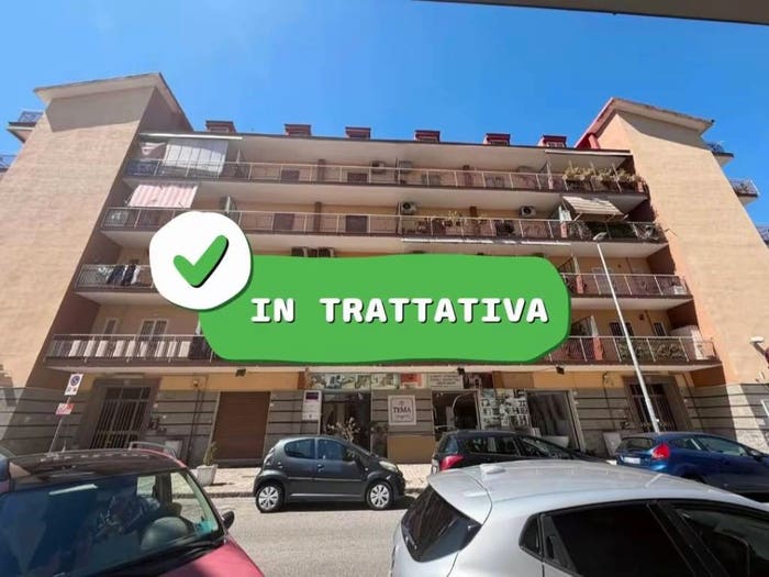 Appartamento trilocale in vendita in Via Professor Gabriele Crimaldi, Centro, Casalnuovo di Napoli