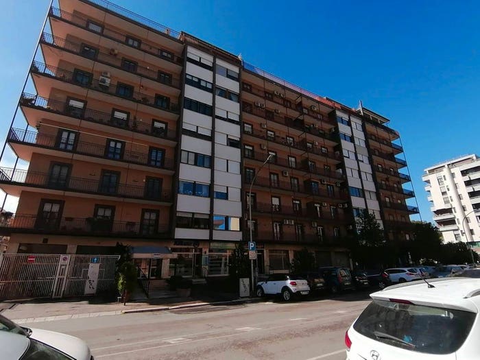 Appartamento con 6 locali in vendita in Via Pietro Nenni, Piazza Aldo Moro Parco San Felice, Foggia