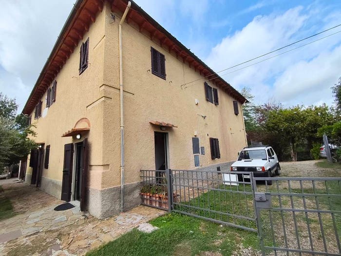 Casa con 6 locali in vendita in Via delle Ripe, Montespertoli