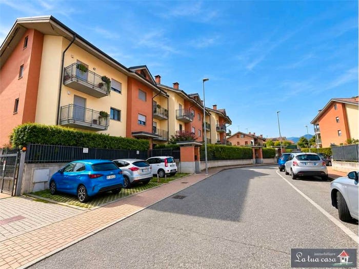 Appartamento trilocale in vendita in via jotty, Centro, Pianezza