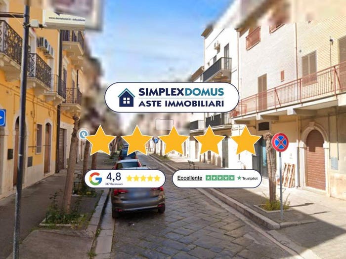 Appartamento con 6 locali in vendita in Via Giuseppe Garibaldi, Centro, Lavello