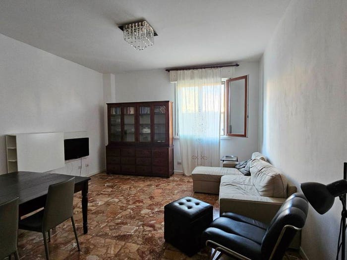 Appartamento bilocale in vendita in Borgo Padre Onorio Rosi, Centro Storico, Parma