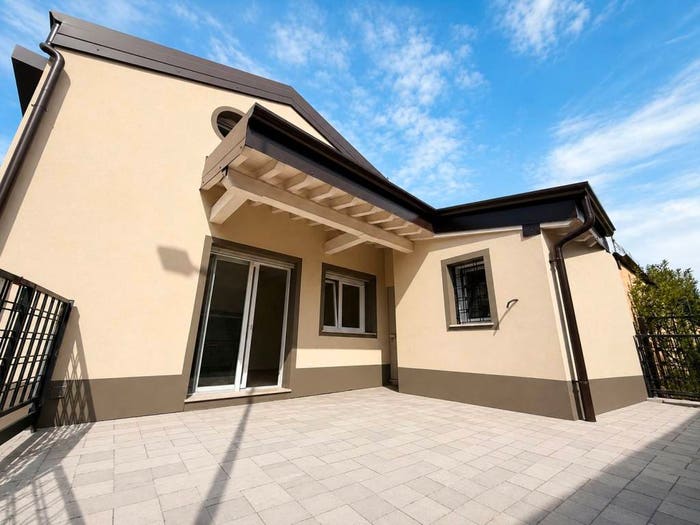 Casa quadrilocale in vendita in Via Pietro Mazzotti, Castelcovati