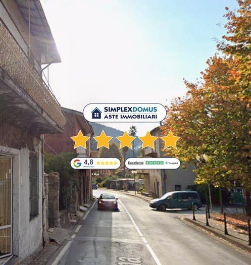 Appartamento con 6 locali in vendita in Localita' Cassogna, Camporosso