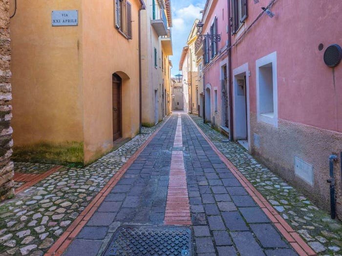 Case in Vendita e in Affitto - 3