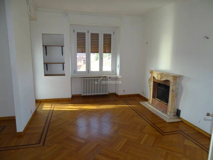 Appartamento con 6 locali in vendita in Corso Nazioni Unite, Centro, Ciriè