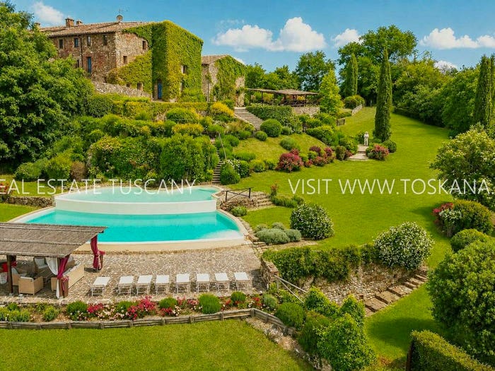 Casa con 6 locali in vendita in Strada Provinciale di Chiusdino, Centro, Chiusdino