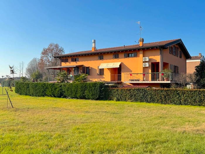 Casa con 6 locali in vendita in Via Giovanni Falcone, Centro, Montecchio Emilia