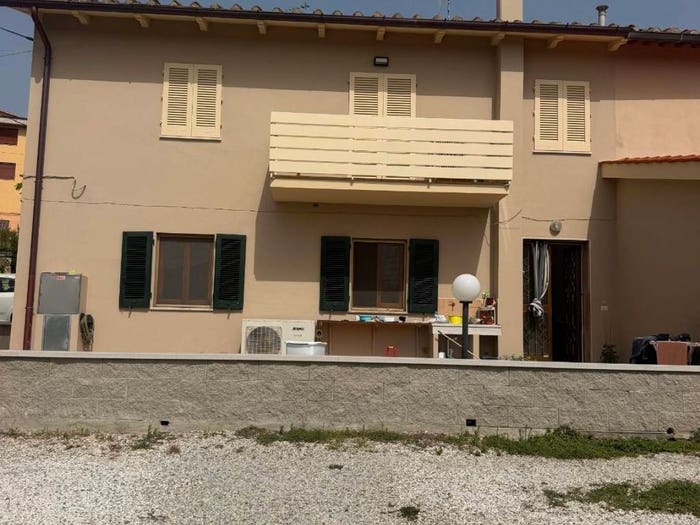 Appartamento quadrilocale in vendita in Via Ildebrandino, Centro, Cerreto Guidi