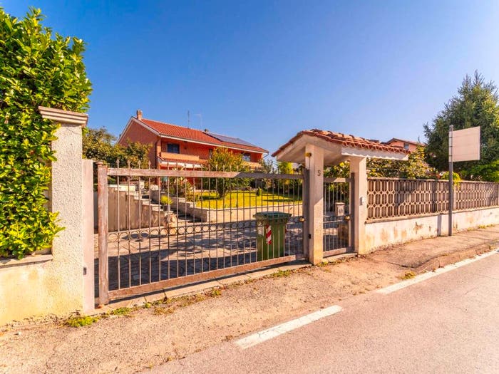Casa con 5 locali in vendita in Via Asiago, Pessione, Chieri