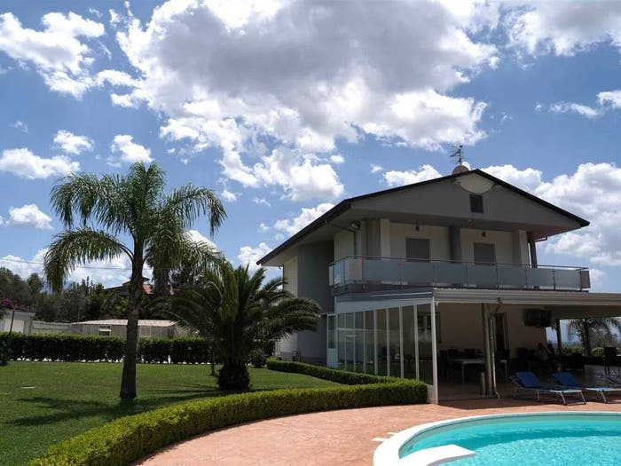 Casa con 5 locali in vendita in Campagna
