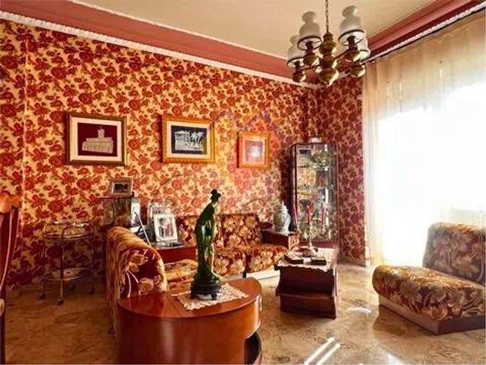 Appartamento con 5 locali in vendita in Piazza L Annibaldi, Centro, Offida