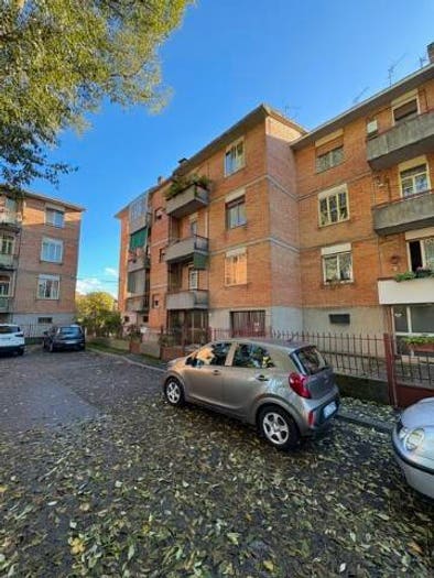 Appartamento quadrilocale in vendita in Via Augusto Romagnoli, Via Pomposa, Ferrara