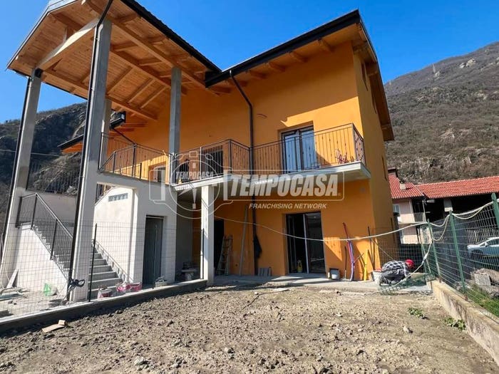 Appartamento con 5 locali in vendita in Via Ponte Dora, Borgone Susa