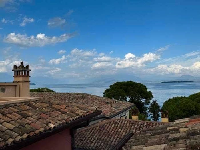 Casa con 5 locali in vendita in VIA ROMA, Centro Storico, Desenzano del Garda