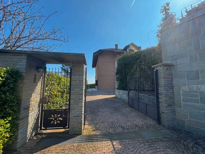 Casa con 6 locali in vendita in Via Maria Cristina, Pino Torinese