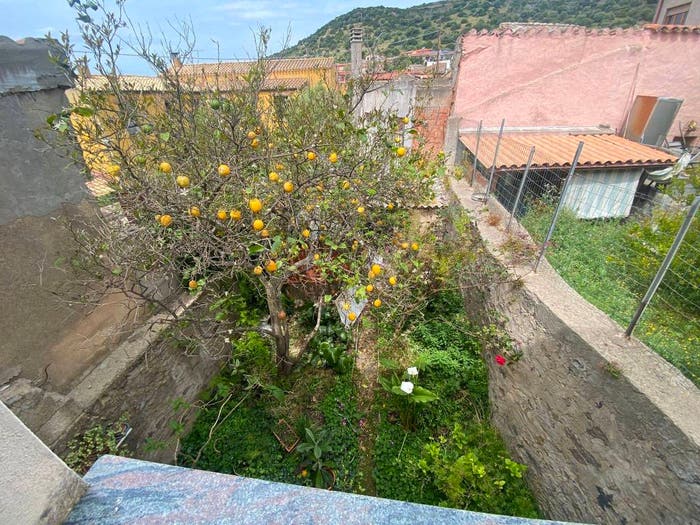 Casa con 5 locali in vendita in Via Eleonora d'Arborea, Sardara