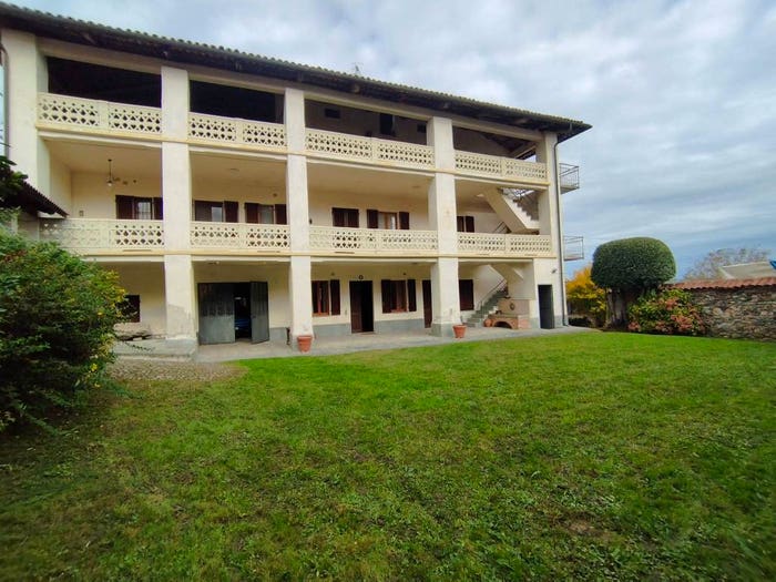 Casa con 5 locali in vendita in Centro, San Martino Canavese
