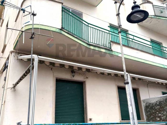 Appartamento trilocale in vendita in Centro, Minturno
