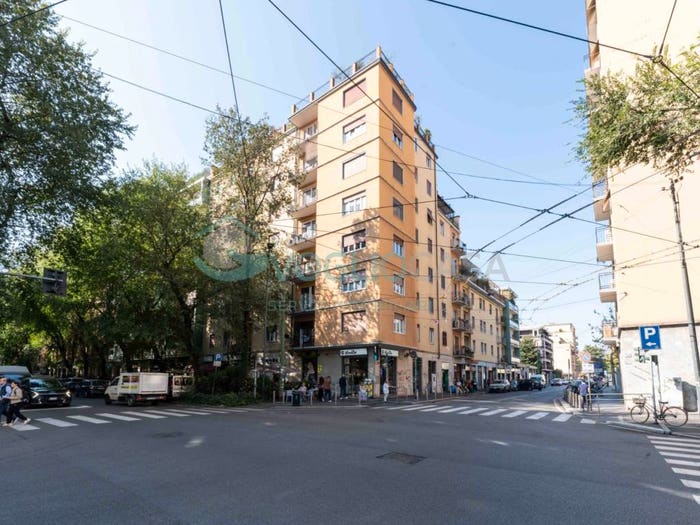 Appartamento trilocale in vendita in Via Giancarlo Sismondi, Argonne Corsica, Milano