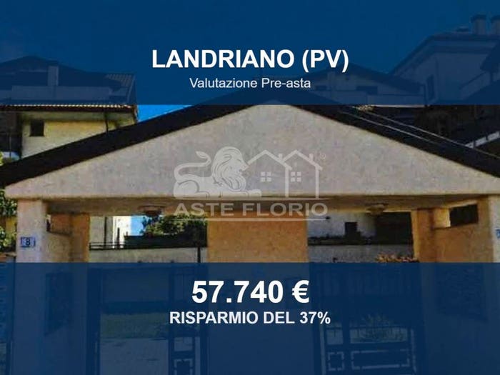 Appartamento quadrilocale in vendita in Via Papa Giovanni Paolo II, Centro, Landriano